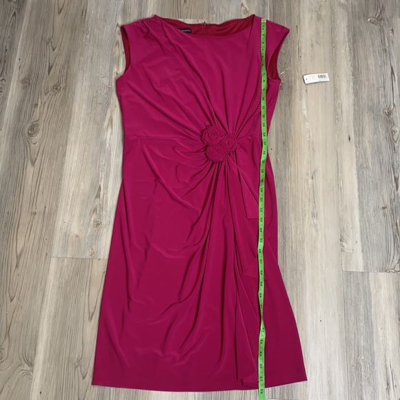 🆕NWT New Directions Fuchsia Sleeveless Rosette Dress - Picture 7 of 9